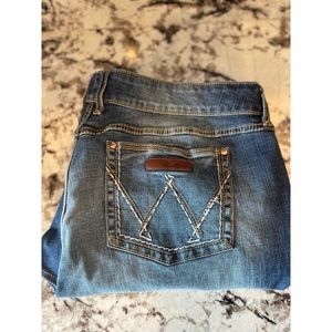 Womens Wrangler Jeans